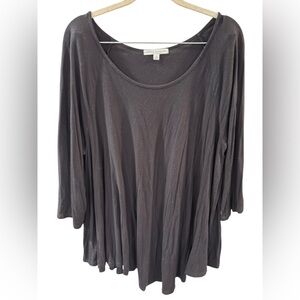 ✨ 5/$30 ✨ Green Envelope Charcoal Long Sleeve Top